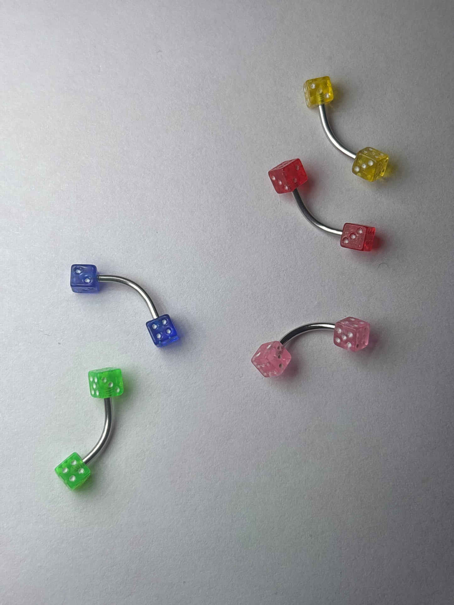 Short curved bar dice piercing