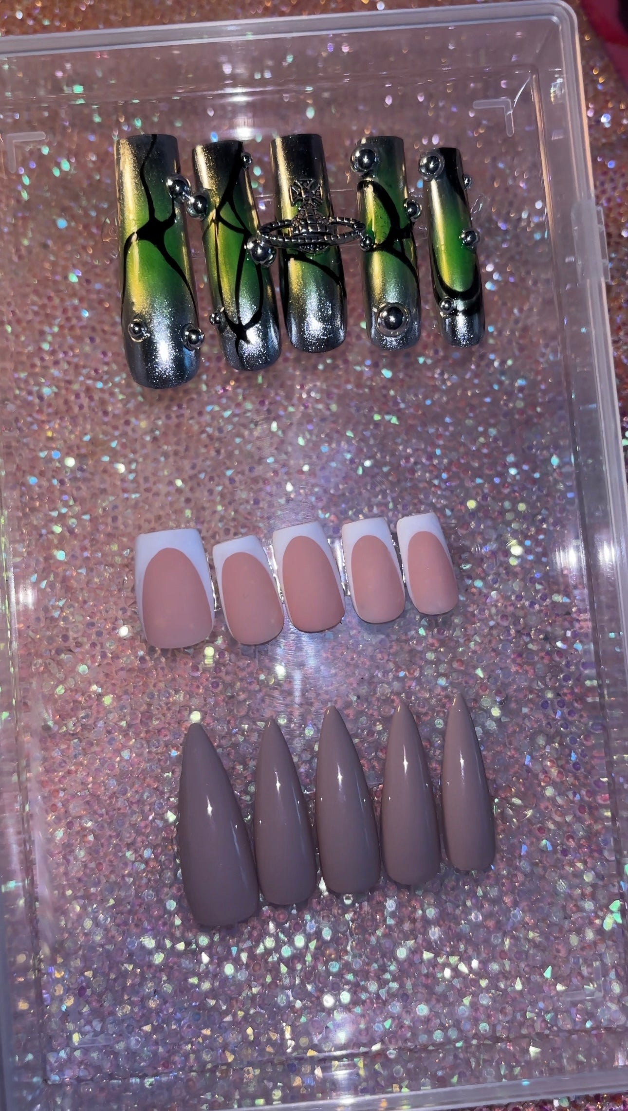 Holiday Bundle Size:M