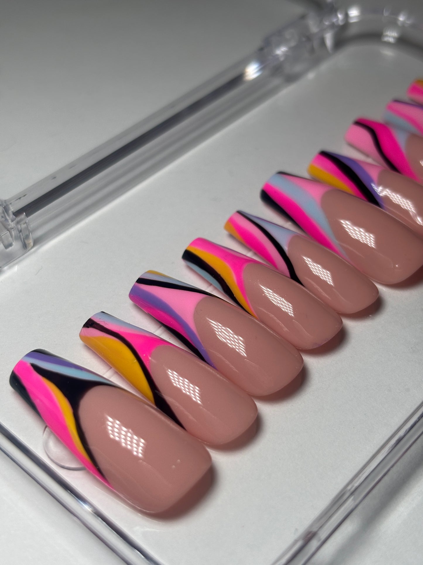 Pucci Nails