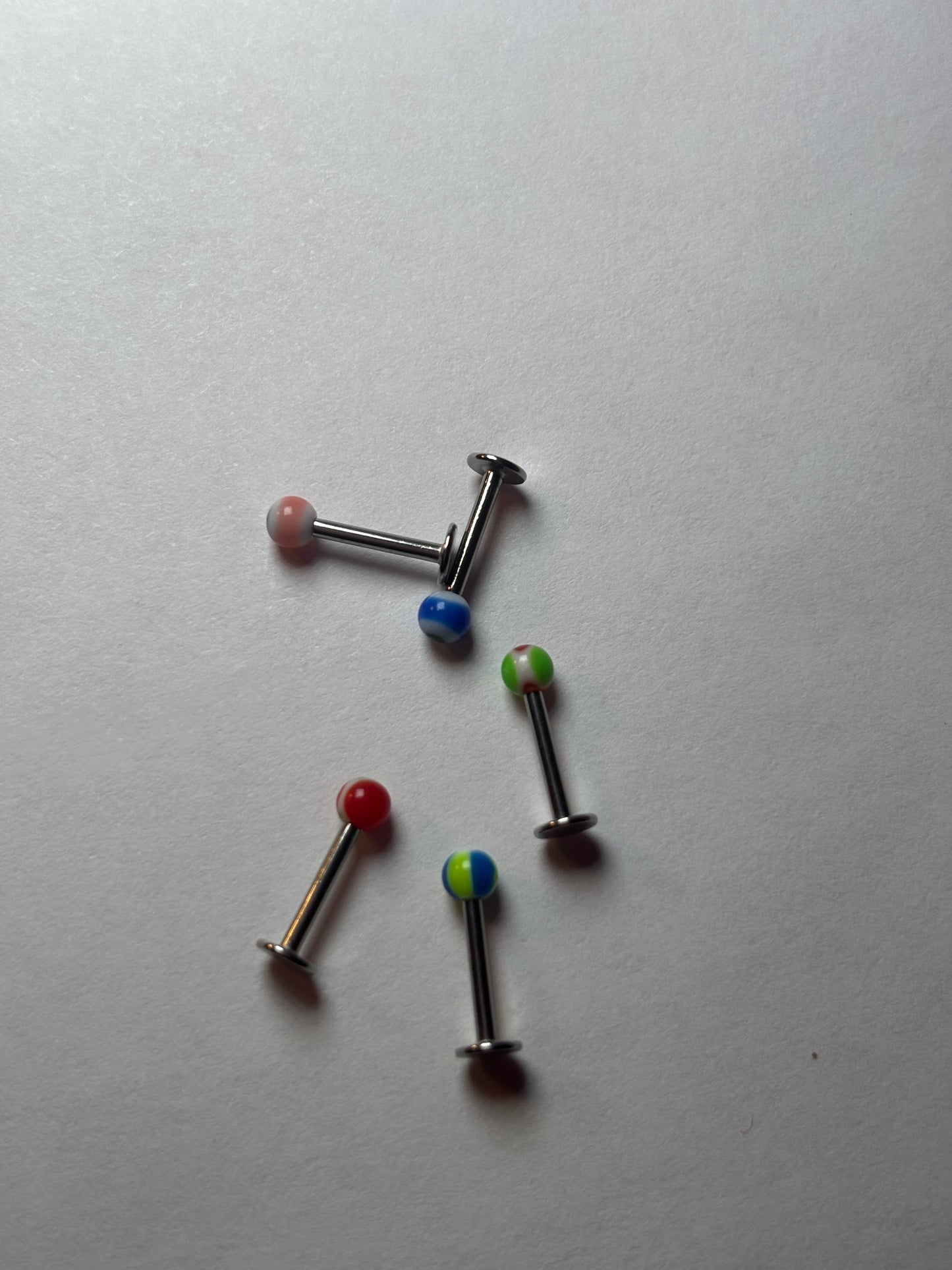 Marble short straight bar piercing