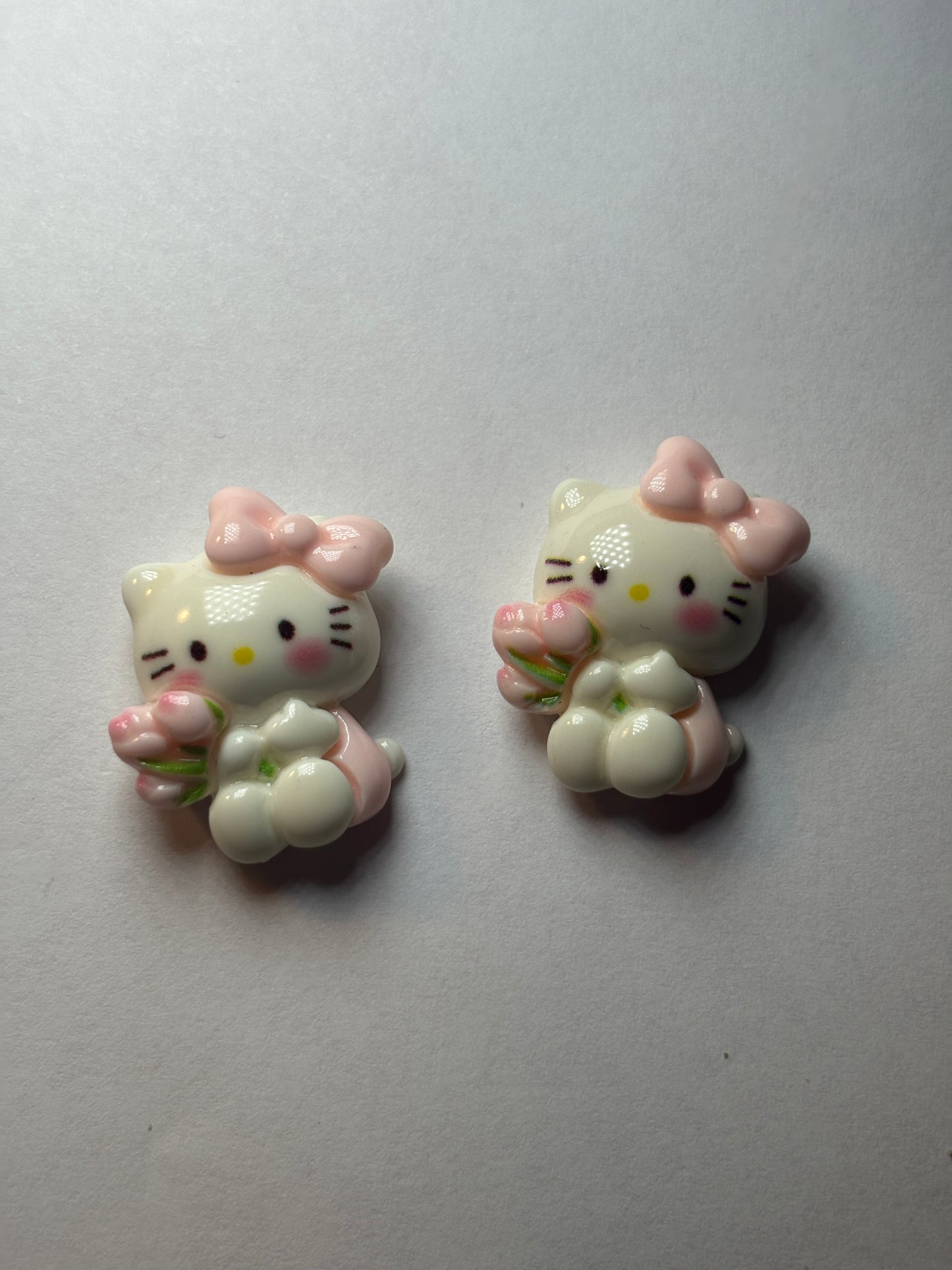 Hello Kitty “Valentine” Flower bouquet Nail Charm