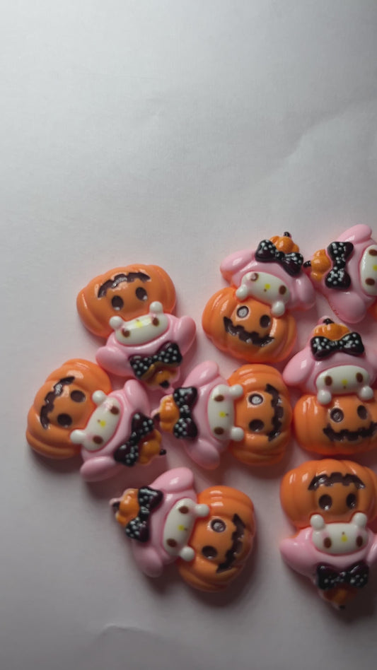 My Melody Bow & Pumpkin Charm