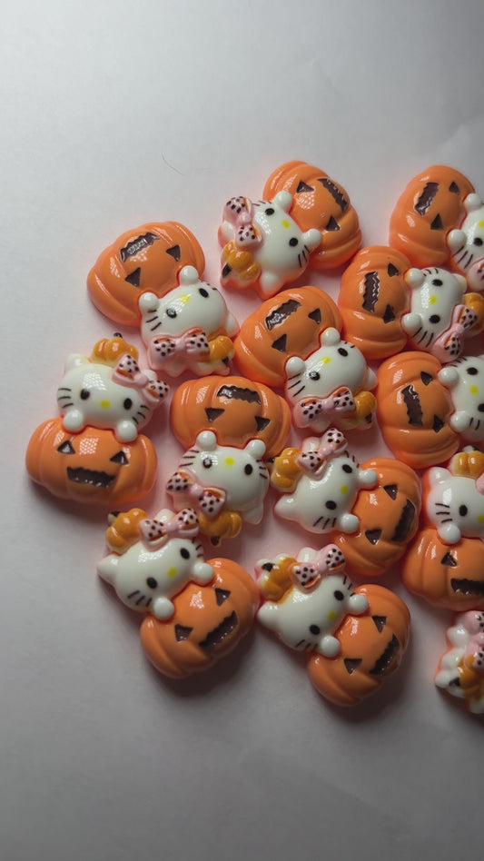 Hello Kitty Bow & Pumpkin Charm